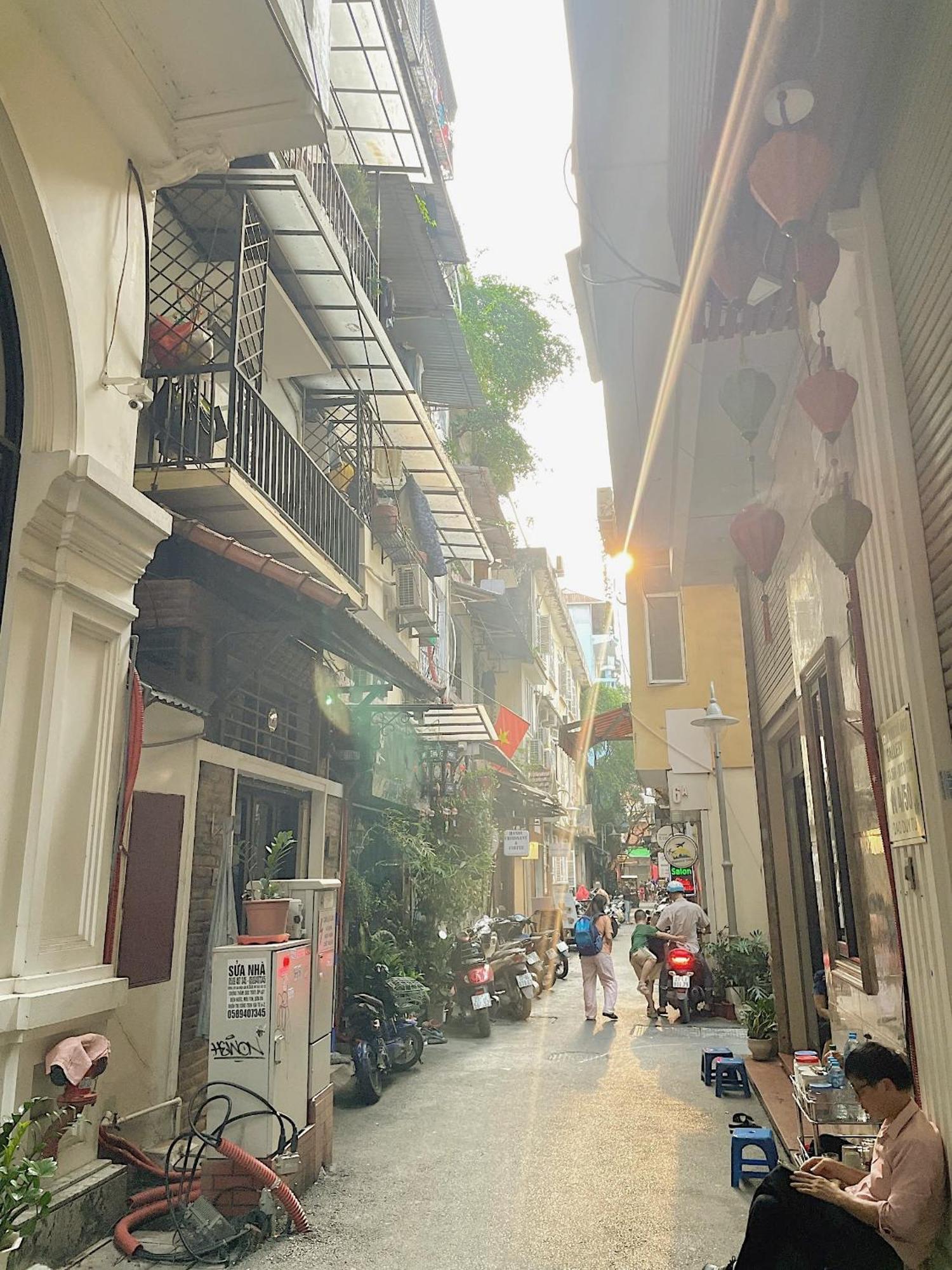 Migo Housing - Hanoi Beer Street - Lift And Spacious - Ensuite Kitchen - Ensuite Bathroom Exterior photo