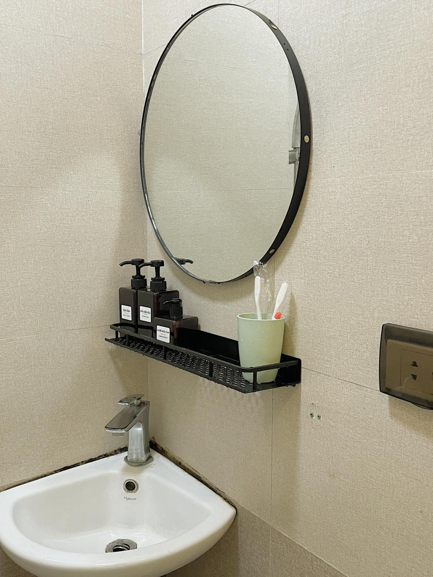 Migo Housing - Hanoi Beer Street - Lift And Spacious - Ensuite Kitchen - Ensuite Bathroom Exterior photo